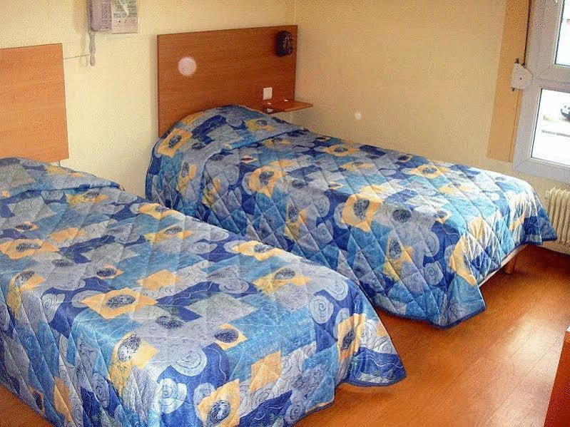 Hotel Les Gens De By Popinns 2*